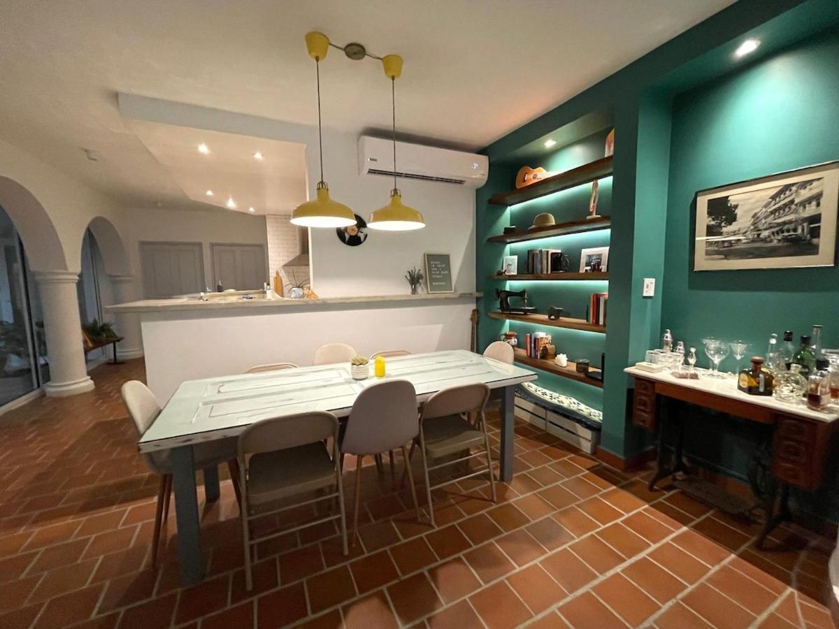 Amazinn Places Casco Viejo Casa Espanola Panama  Extérieur photo